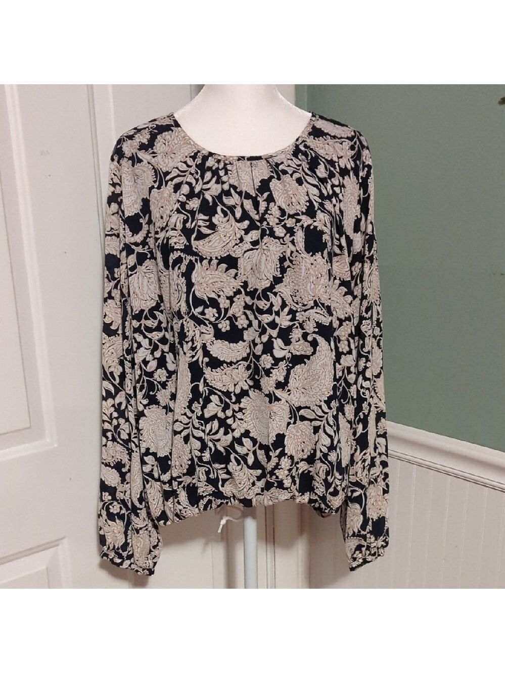 Tommy Hilfiger Navy Blue Tan Cream Floral Blouse Large